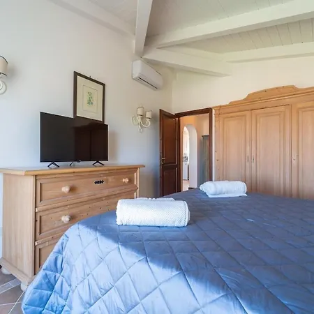 Apartmán Vista Mare Iconica, Piscina E A 300 M *